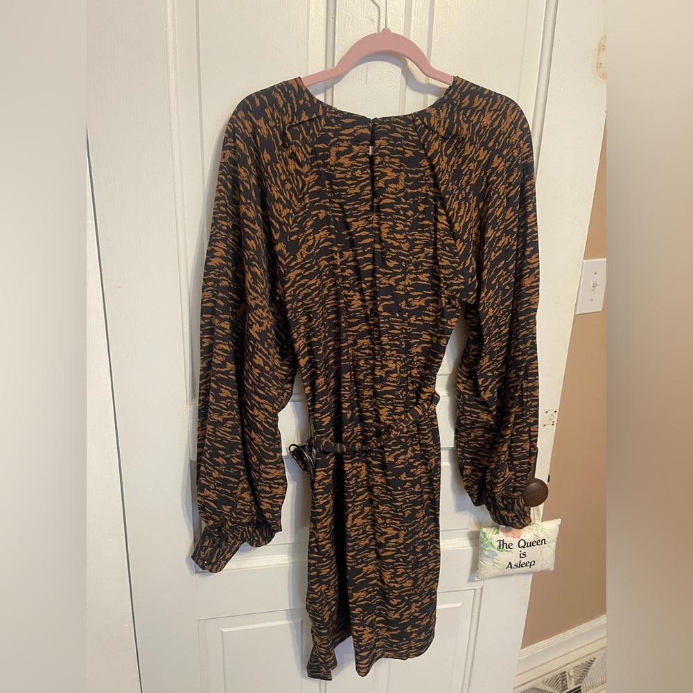 Banana Republic Black and Brown Printed Long Sleeve Dress